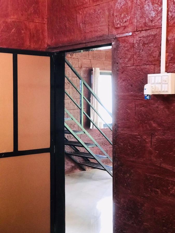 Rohan Homestay By Traviget Hospitality, Dapoli-Konkan Harnai Buitenkant foto